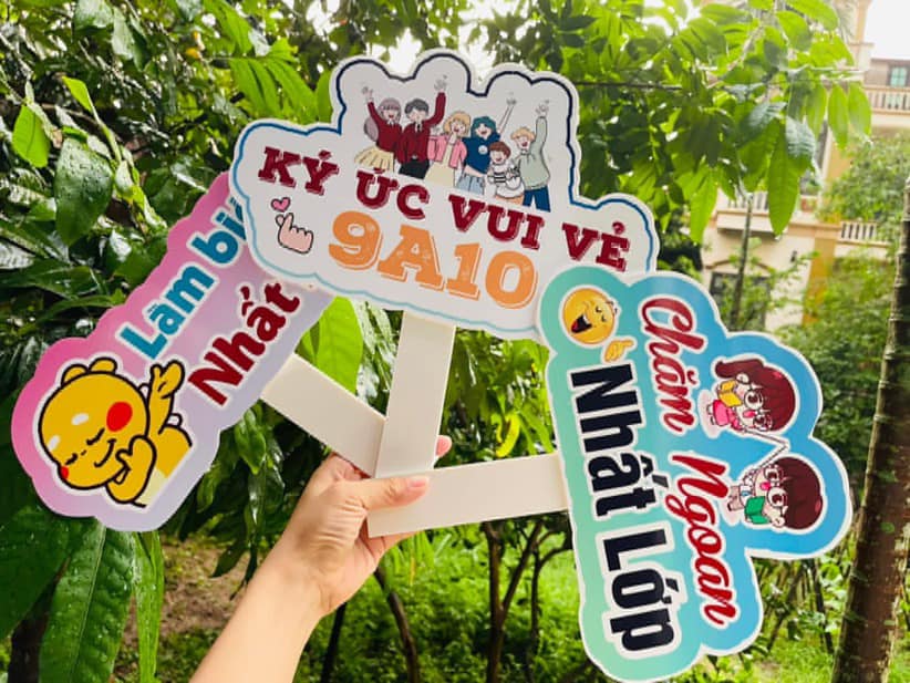 Hashtag Cầm Tay