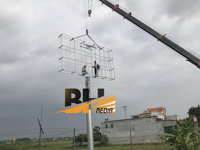 Bảng quảng cáo ngoài trời