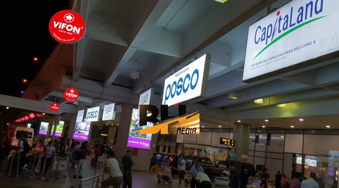 Biển vẫy sảnh sân bay Nội bài – Công trình của Goldsun Media