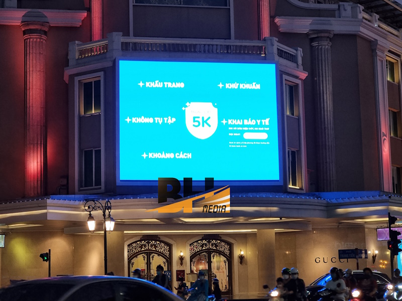 Bảng hiệu hộp đèn BH18