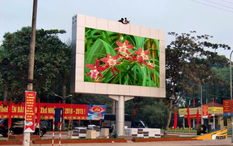 Bảng quảng cáo ngoài trời BH12